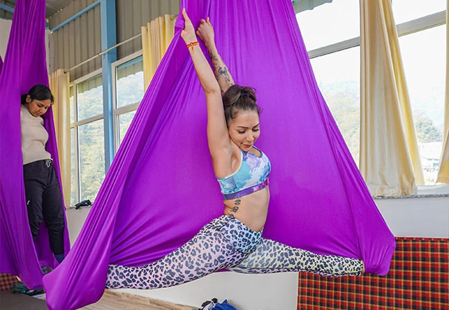 aerial yoga teacher training course aerial-yoga-teacher-training-rishikesh